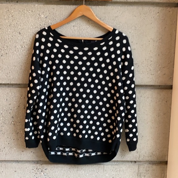 H&M Boxy Fit Polka Dot Sweater - Picture 1 of 10